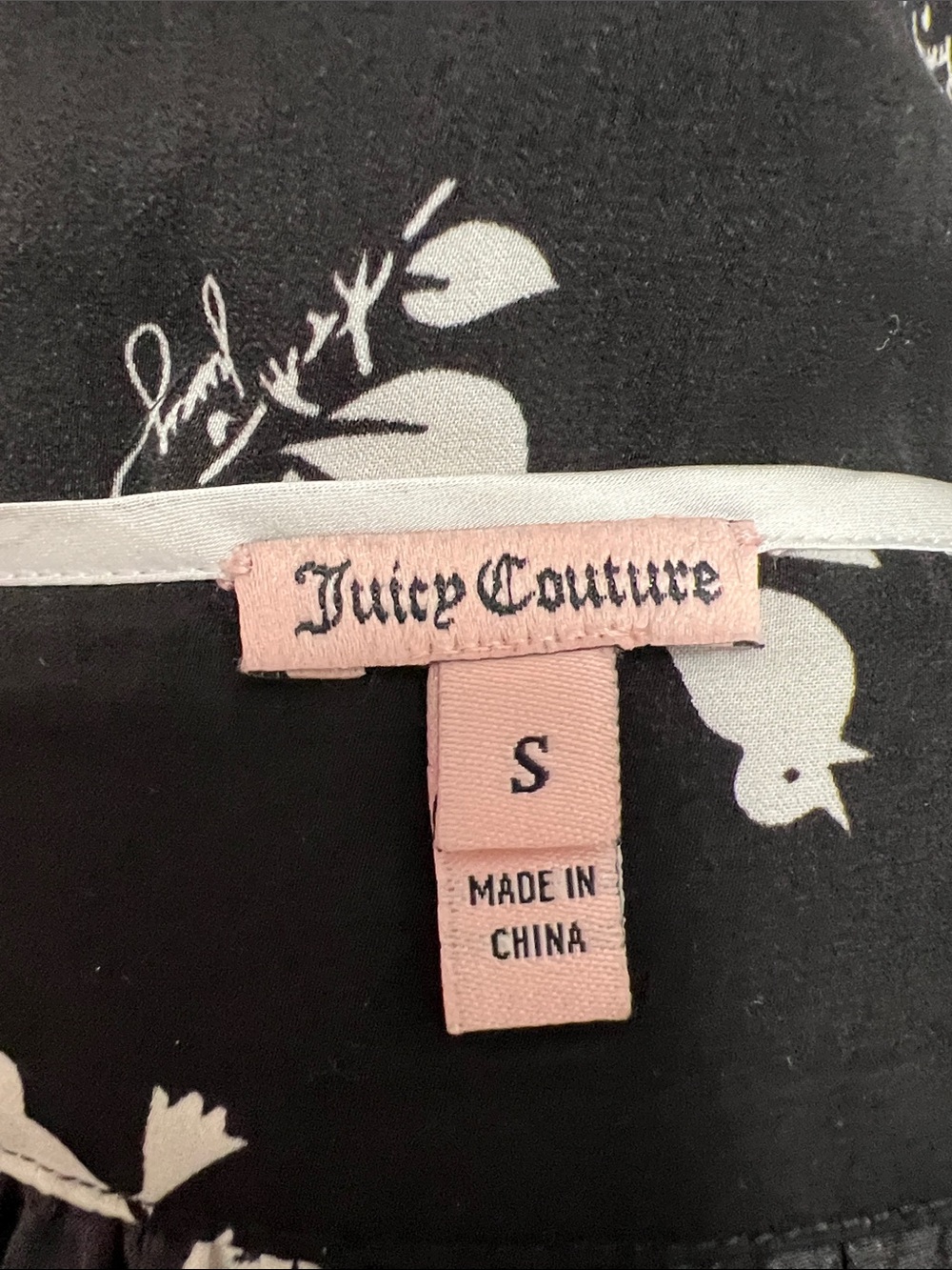 Juicy Couture Bird Print Satin Pajama Set | Cami & Shorts | Size S - Picture 12 of 15